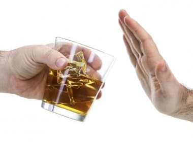 Cientistas descobrem substância que pode curar alcoolismo; testes em animais são positivos