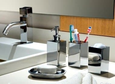 Mais de 60% das escovas de dente são contaminadas no banheiro, diz estudo