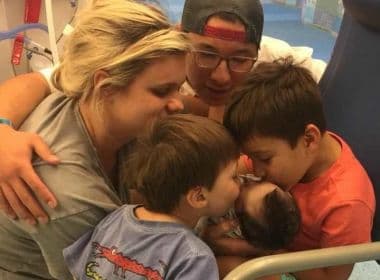 Após morte da filha recém-nascida, mãe alerta: 'Parem de beijar bebês que não são seus'