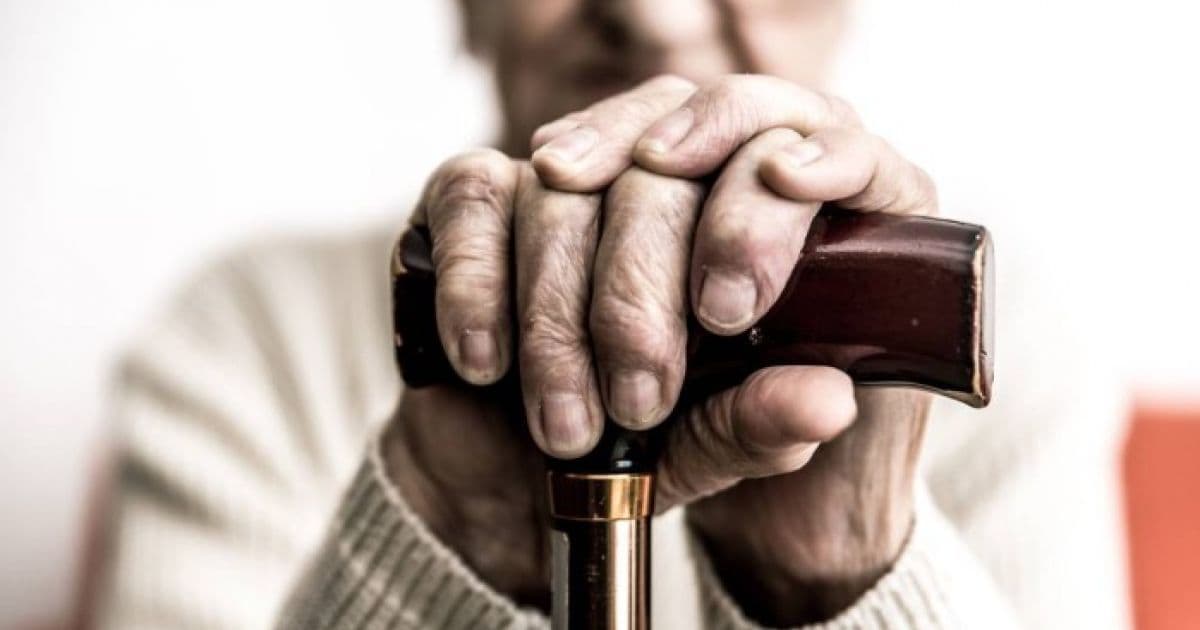 Atividades físicas e sociais preservam cérebro de idosos com Alzheimer