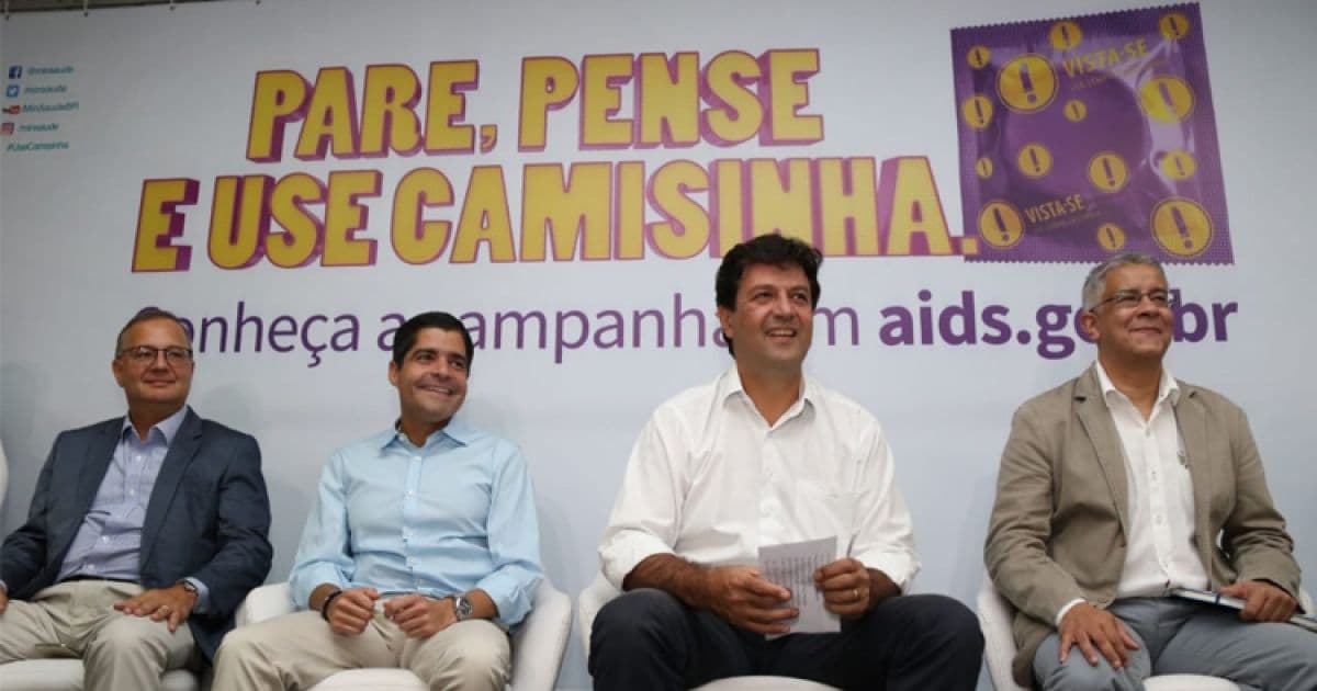 Prevenção ao HIV conscientiza sem desrespeitar famílias, diz Mandetta
