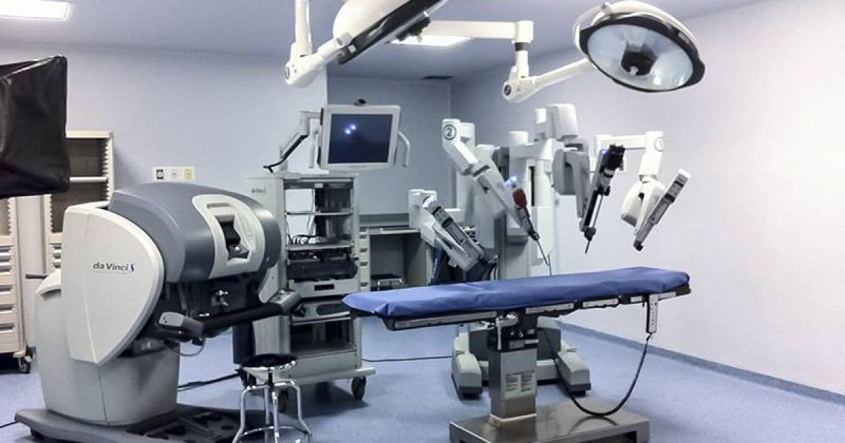 Novidade em Salvador, robô permite cirurgia minimamente invasiva e melhor recuperação