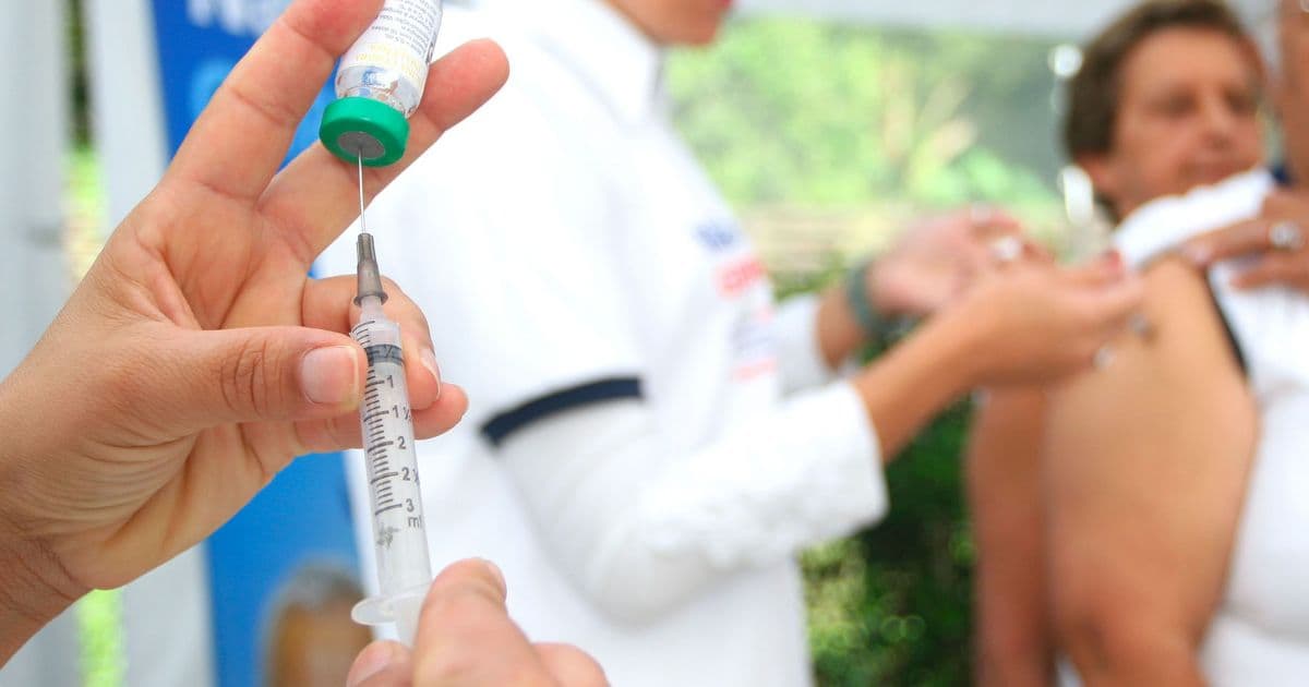 Mais de 33 milhões de pessoas foram vacinadas contra a gripe no país