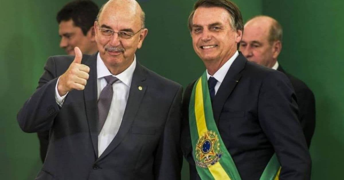 Bolsonaro sanciona lei que permite internação involuntária de usuários de drogas