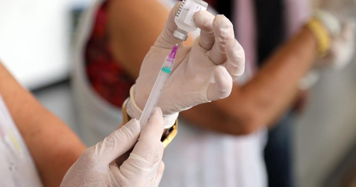 Em meio a desabastecimento, Salvador recebe 4,5 mil doses de vacina pentavalente