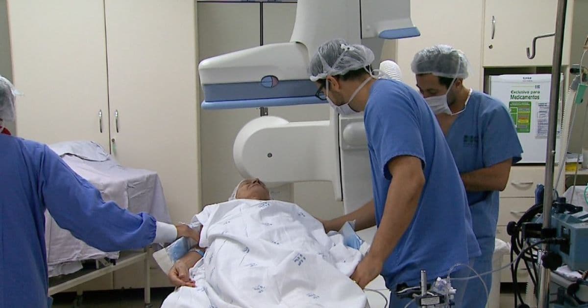 Inovação: Hospital brasileiro utiliza prótese alemã para tratar aneurisma cerebral