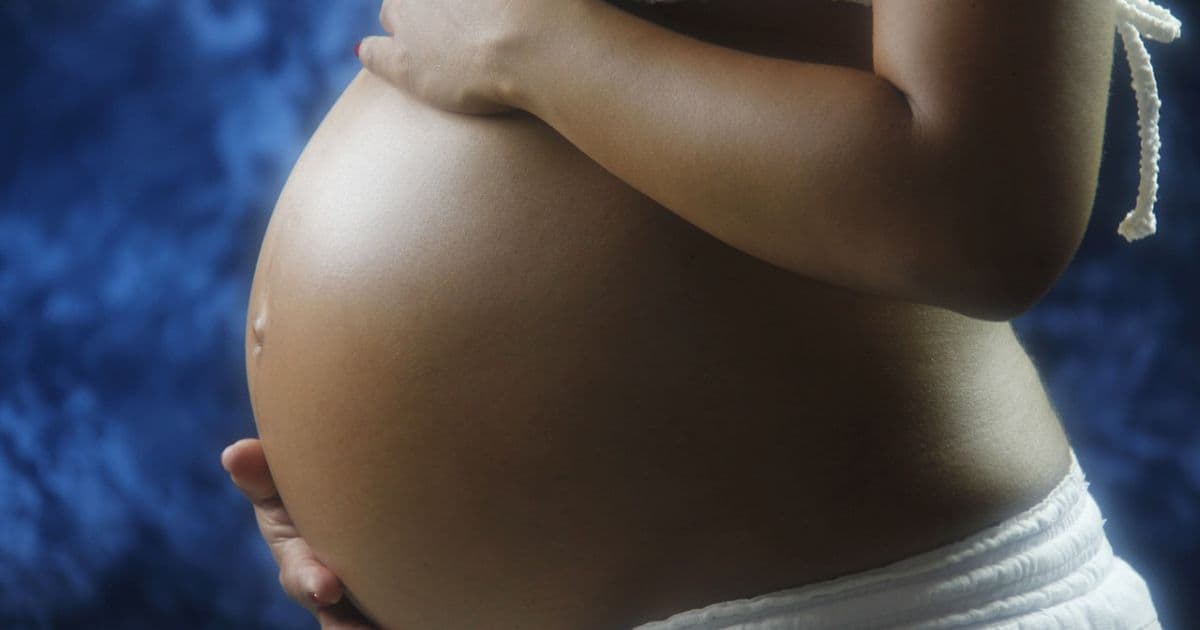 Número de grávidas com HIV cresce quase 37% em 10 anos