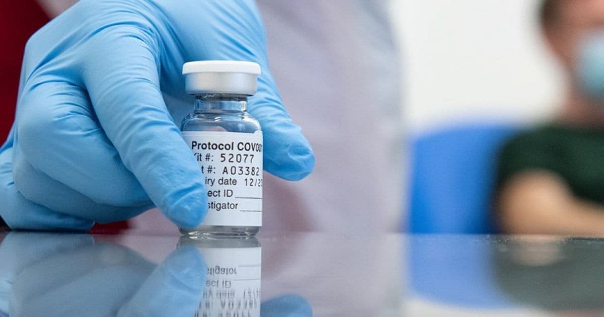 Vacina de Oxford é a primeira a ter resultados da terceira fase de testes divulgados