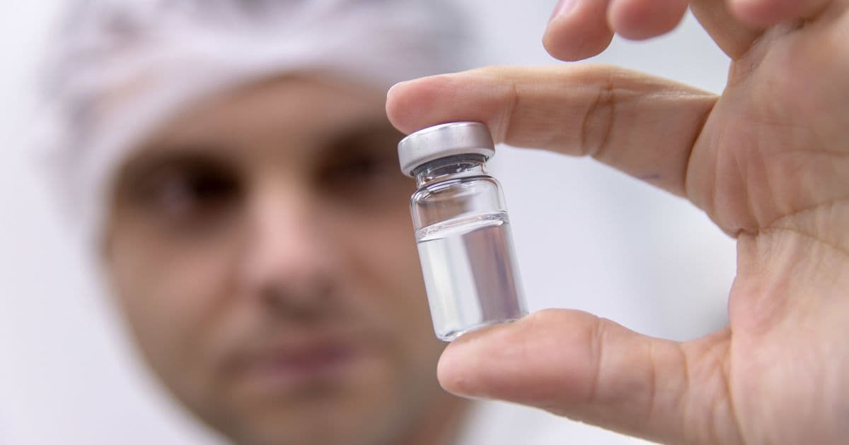 Setor privado negocia compra de 5 milhões de doses de vacina indiana anti-Covid-19