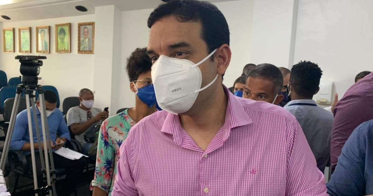 Antecipação de campanha desacelerou 1ª dia de vacinação contra Covid-19 em Salvador