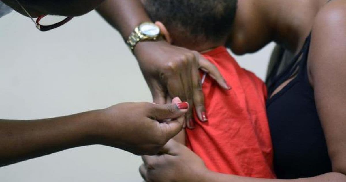 Crianças podem ser vacinadas em locais que realizam teste para Covid-19? Pediatra explica