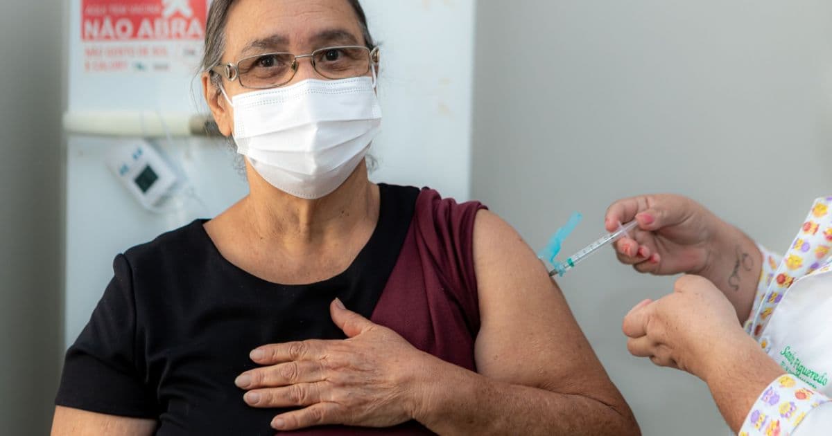 Bahia ultrapassa marca de 50% da população vacinada com primeira dose