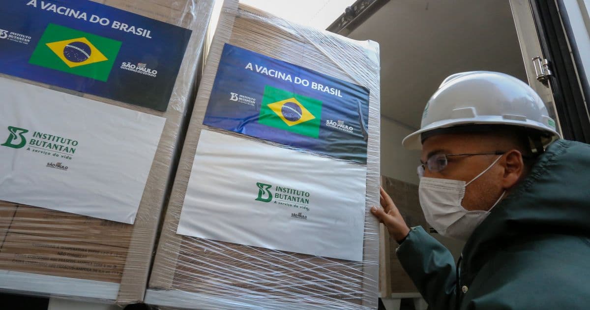 Metade das doses interditadas da CoronaVac distribuídas na Bahia já foram recolhidas