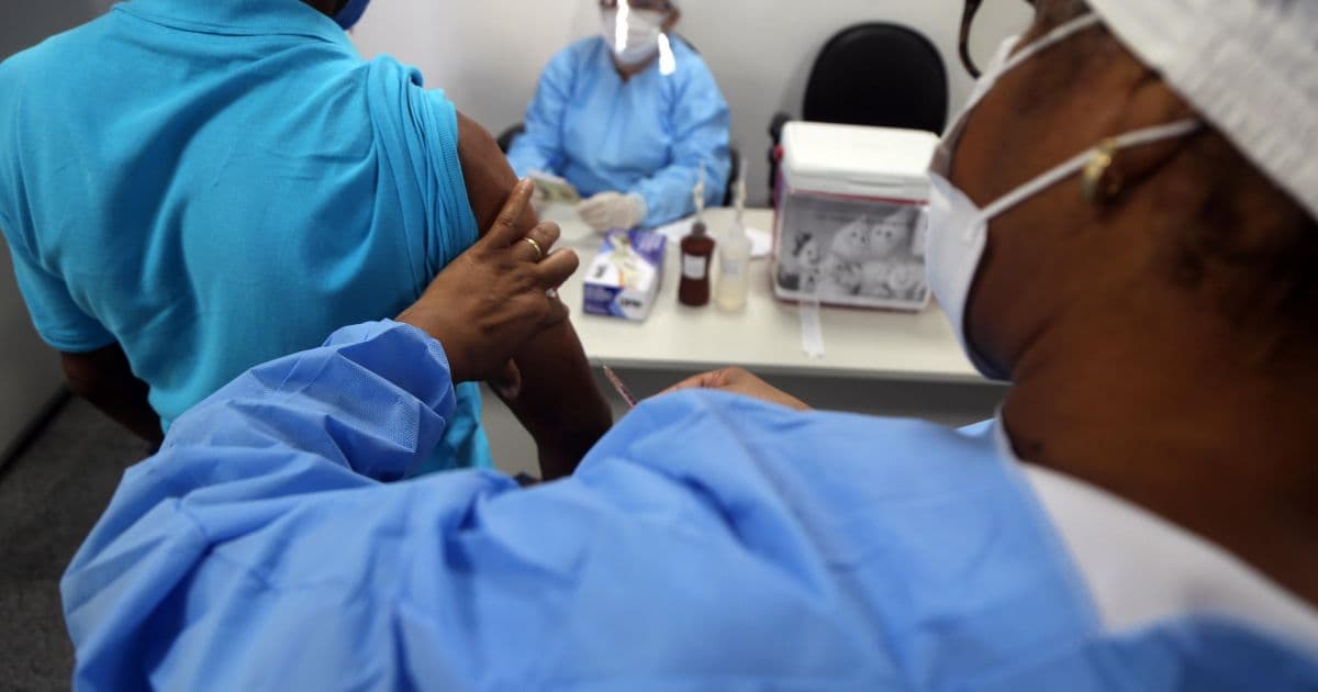 Prefeitura de Salvador dá seguimento à vacinação contra a Covid-19 nesta quinta-feira