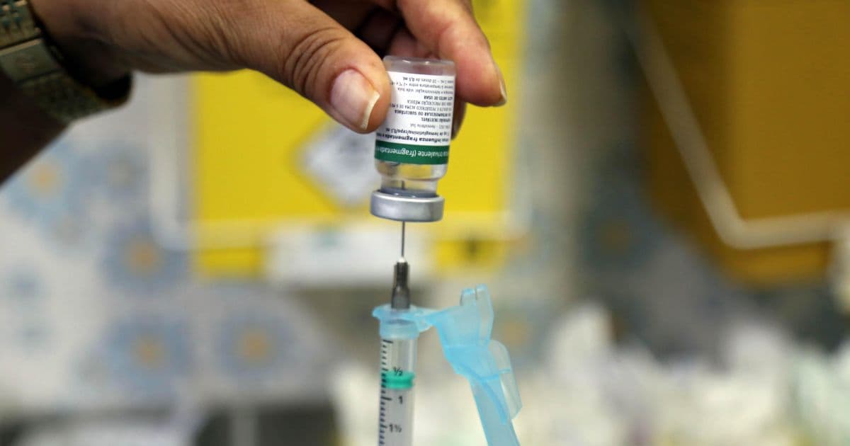 Prefeitura instala ponto de vacinação contra gripe no Shopping Piedade