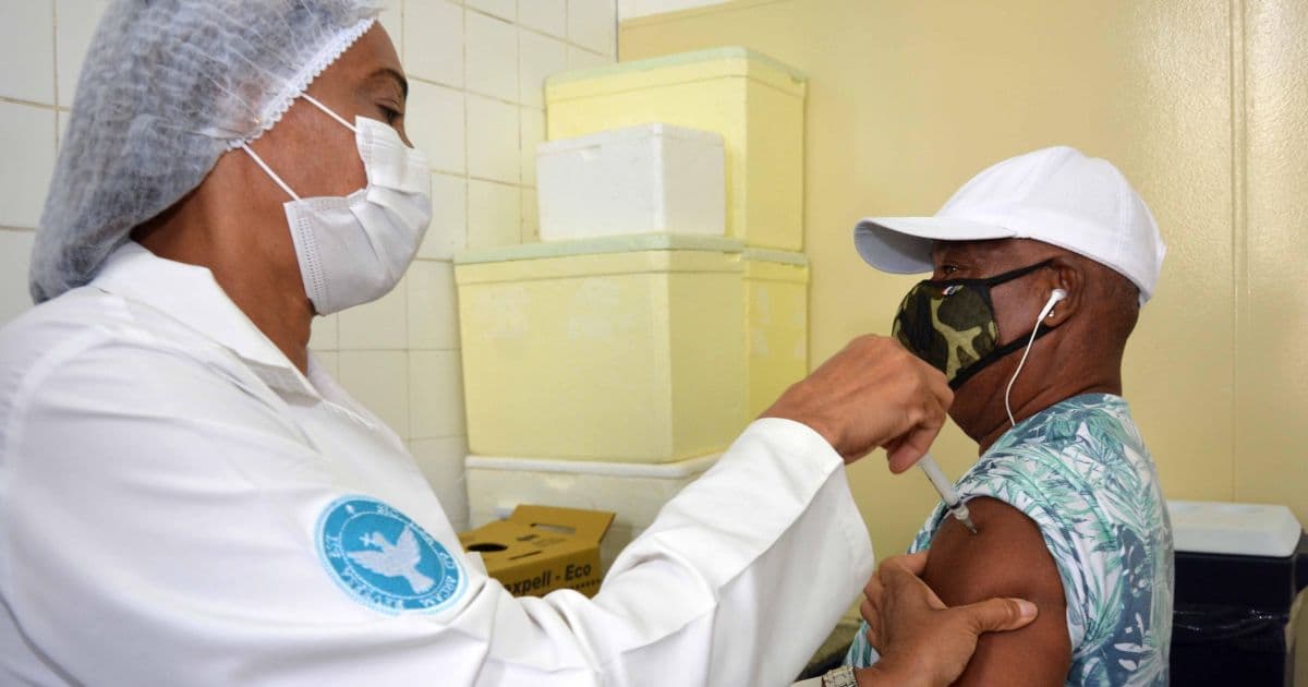 Vacinação contra Covid-19 em Salvador segue nesta quinta; confira os locais