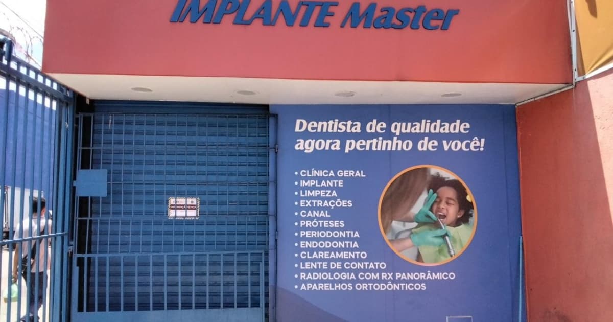 Clínica é interditada por exercício ilegal da Odontologia, em Pau da Lima 