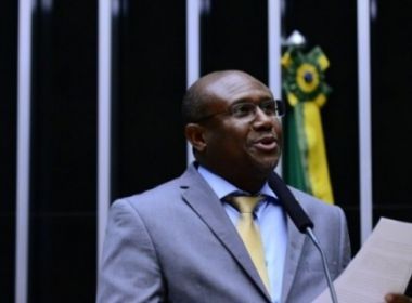 'Irmão Lázaro senador'