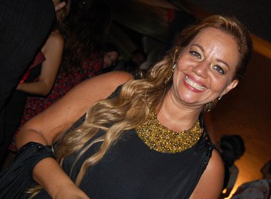 'Não precisa legitimar o sucesso fora e depois a Bahia aplaudir', diz atriz Andrea Elia
