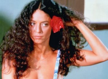 Kiyimdagi qizlarning havaskor fotosuratlari Eshaklar bilan anal jinsiy aloqa