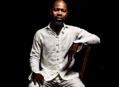 Tiganá Santana apresenta em Salvador show com músicas de novo álbum 