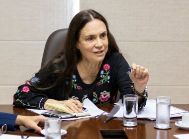 Uma semana após a posse, Regina recebeu cerca de 90 pedidos de audiência e convites