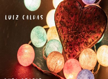 Luiz Caldas lança 96º disco; escute o álbum romântico 'Puro Prazer'
