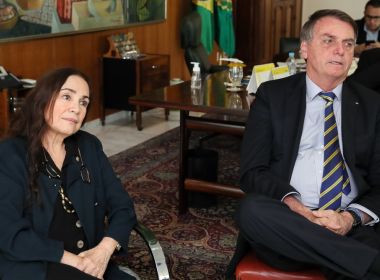 Bolsonaro mantém Regina à frente da Cultura, mas governo já pensa em Mário Frias como substituto