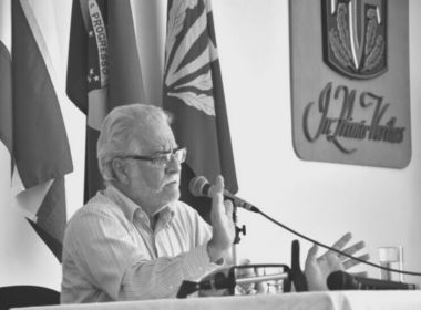 Escritor Emiliano José toma posse na Academia de Letras da Bahia nesta sexta-feira