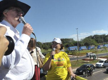 Sérgio Reis é alvo de representação de subprocuradores por incitação ao crime