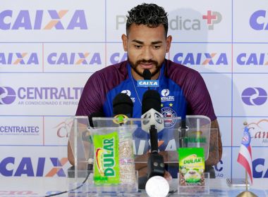 Jackson celebra volta ao time principal do Bahia: 'Muita emoção'