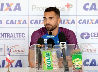 Gilberto comenta início no Bahia e se coloca à disposição para enfrentar o Cerro