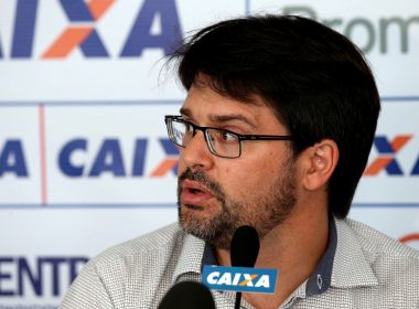 Bellintani cita insistência de Régis por saída e diz: 'Que fique no Bahia quem quer ficar'