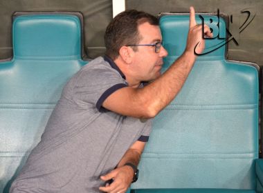 Enderson Moreira avalia triunfo sobre o Flu: 'Poderíamos ter saído com um placar melhor'