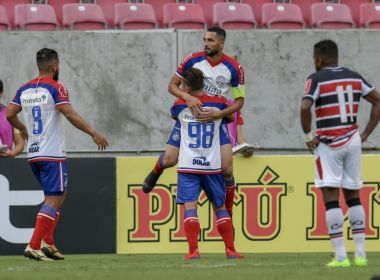 Com dois gols de Gilberto, Bahia conquista o primeiro triunfo na Copa do Nordeste