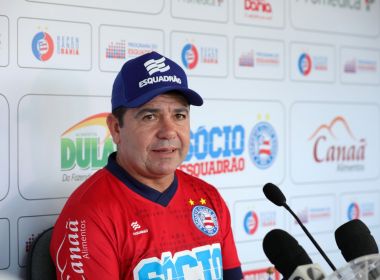 Técnico do Bahia afirma que Fernandão ainda não tem condição de atuar por 90 minutos