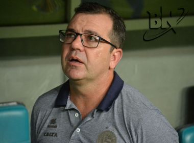 Enderson Moreira reprova atuação do Bahia e se defende: 'Estou fazendo meu melhor'