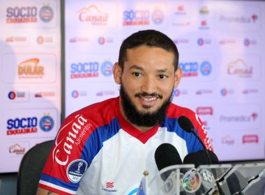 Arthur Caíke comemora primeiro gol pelo Bahia e elogia grupo: 'Trabalho de todos'