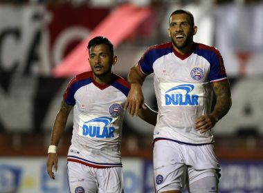 Fernandão celebra triunfo e mais um gol com a camisa do Bahia