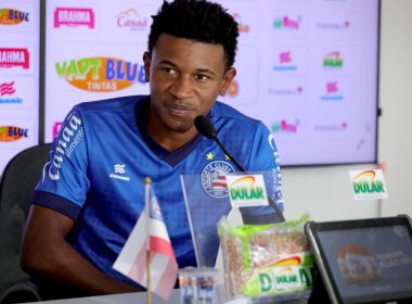 Ramires lamenta empate e mira confronto contra Internacional: 'Mais um jogo difícil'
