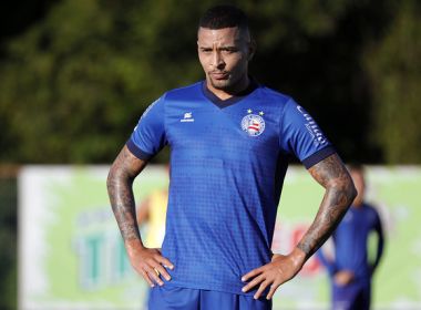 Lucas Fonseca e Gregore participam de treino tático do Bahia