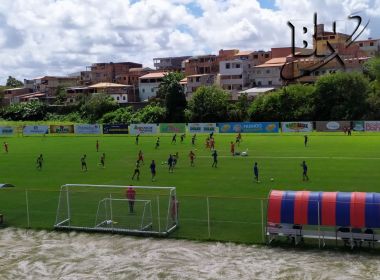Com jogadores poupados, Bahia foca na movimentação e troca de passes