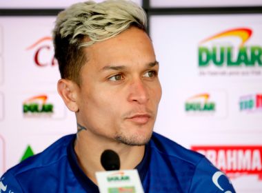 Recuperado, Artur garante estar disponível para jogo contra o Fortaleza