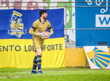 Bahia acerta contratação por empréstimo do goleiro Mateus Claus, do Pelotas