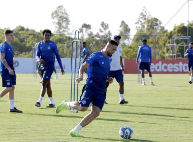 Bahia faz primeiro trabalho com bola na Cidade Tricolor