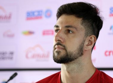 'Se tiver que parar, paramos', diz goleiro do Bahia sobre coronavírus