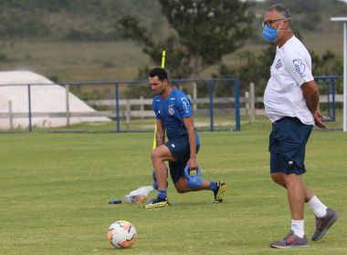 Desfalque para o Bahia, Gilberto tem estiramento no ligamento do joelho detectado