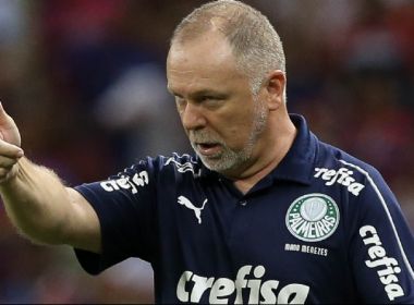 Bahia decide esperar resposta de Mano Menezes para definir novo técnico
