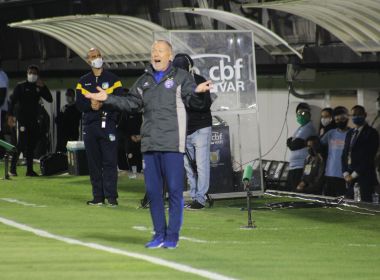 Mano assume responsabilidade da derrota e fala: 'Vou tratar esse jogo como uma exceção'