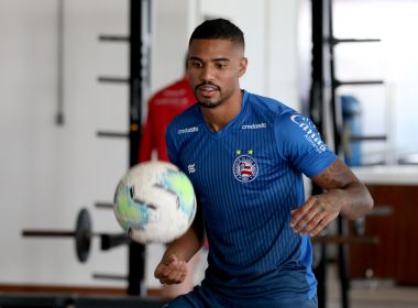 Bahia faz treino físico e tático no CT Evaristo de Macedo; concentração é antecipada